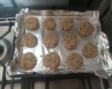 Foto del paso 4 de la receta: Galleta de avena multi semilla de plátano y nuez