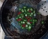 Foto langkah ke 4 dari resep Oseng Tempe Cabe Ijo.