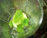 मिंट नींबू शिकंजी (mint nimbu shikanji recipe in Hindi) रेसिपी चरण 4 फोटो