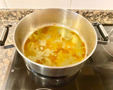 Foto del paso 3 de la receta: Pollo en salsa con pimiento y calabacín