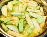 Hình bước làm 2 của món Canh Dưa Hường