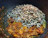 A picture of step 3 of Moth dal egg tadka.