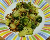Foto del paso 6 de la receta: Revuelto de brócoli con patatas y trompeta amarilla y raya rebozada