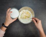 Une image de l'étape 4 de Crêpes sucrées légères et croustillantes 😋.