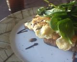 Φωτογραφία βήματος 5 της συνταγής Scrambled eggs & toast breakfast 🍳