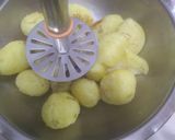 સમોસા (Samosa Recipe In Gujarati) રેસીપી સ્ટેપ1ફોટો