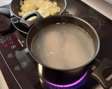 Foto del paso 7 de la receta: Pollo deshilachado en salsa de cebolla