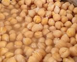 A picture of step 1 of Diet chana chat.