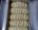 Foto langkah ke 8 dari resep Sourdough Roti Sobek Pisang Keju.