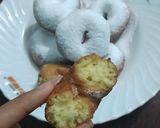 Foto langkah ke 5 dari resep Donat Ubi.