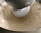 Áfonyás-túrós piskótatekercs mindenmentesen recept fázis 2 fotója