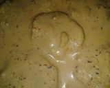 A picture of step 5 of Baghare dahi bade.