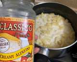 Foto del paso 2 de la receta: Pasta Alfredo con camarones