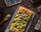 Foto langkah ke 9 dari resep Matcha Braided Loaf.