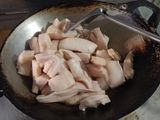 กากหมูเจียว