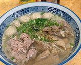 Hình bước làm 4 của món Phở tái nạm bò viên