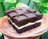 Foto langkah ke 4 dari resep Brownis keju kukus.