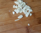 Foto del paso 3 de la receta: 🍆 Berenjenas rellenas de pimiento 🌶 y queso crema🧀