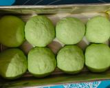 Foto langkah ke 5 dari resep Roti Kukus Pandan Cokelat.