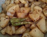 A picture of step 2 of Kalonji walay Aloo.