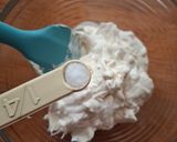 Foto del paso 4 de la receta: Queso crema de kéfir con hierbas