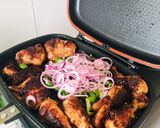 A picture of step 3 of Grilled chicken thighs and breasts.