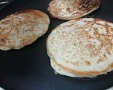 A picture of step 4 of 10-minutes Instant Suji Uttapam.