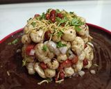 A picture of step 5 of Makhana Bhel.