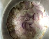 A picture of step 1 of Spicy matar pulao.