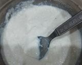 A picture of step 2 of Seviya Uttapam.
