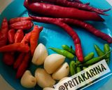 Foto langkah ke 1 dari resep Sambal Goang khas Sunda.