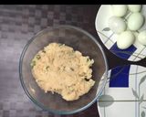 A picture of step 1 of Egg chop.