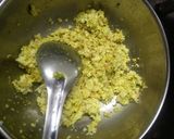 A picture of step 6 of Paneer paratha.