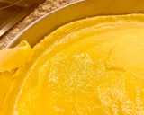 Foto del paso 5 de la receta: Pastel de Navidad relleno con crema “sin gluten”