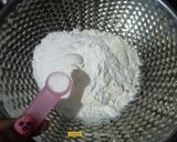 A picture of step 2 of Apple Donut.