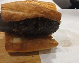 Foto del paso 4 de la receta Bocadillo de Morcilla de Arroz Crujiente con Pan de Barra Dorado en su Jugo