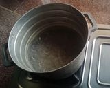 A picture of step 5 of Desi Farre.