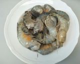 รูปขั้นตอนการทำที่ 1 ของ กุ้งคั่วพริกเกลือ
