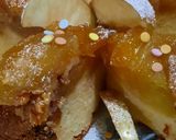 Pas rețetă Prăjitura turnată cu mere caramelizate 5 fotografie
