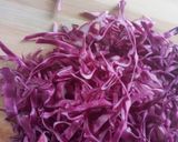Foto del paso 3 de la receta: Col agridulce con tocino