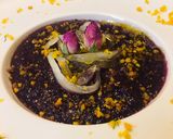 Foto del passaggio 3 della ricetta Vellutata di carote viola con cipolla caramellata