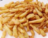 A picture of step 2 of Honey chilli potato.