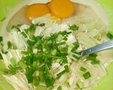 Hình bước làm 2 của món Bánh Xèo Nấm Kim Châm Hàn Quốc
