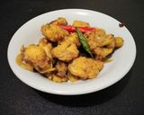 Foto langkah ke 4 dari resep Tumis Ayam Tepung Pedas.