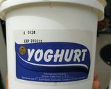 Foto langkah ke 2 dari resep Strawberry Pepaya Yoghurt, Healthy Breakfast.