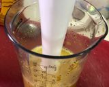 Foto del paso 3 de la receta: Vinagreta a base de Miel y Vinagre de Manzana