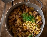 Foto del passaggio 1 della ricetta Crema di funghi e nocciole tostate