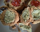 Foto del paso 5 de la receta: Galletitas Pepas de Avena y Harina Integral con Roquefort, Membrillo y Dulce de Leche