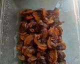Foto langkah ke 1 dari resep Tumis Kerang Kupas.