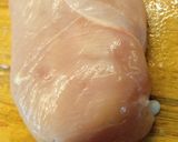 Foto del paso 1 de la receta: Pochoclos de pollo
